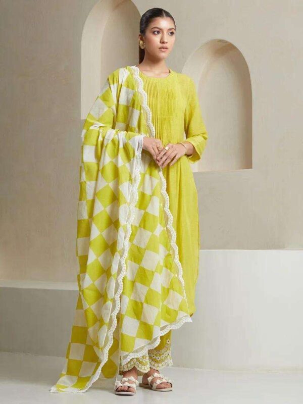 Women?s Traditional Cotton Kurta Palazzo Suit with Dupatta(XL) - Image 7